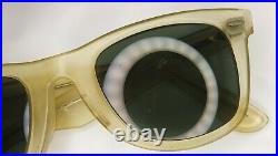 Bausch And Lomb Ray Ban Wayfarer Crystal Frosted W0942 5022