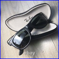 RAY-BAN Black Ebony WAYFARER B&L made in USA vintage