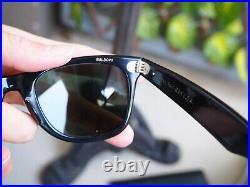 Sunglasses / Lunettes de soleil vintage Ray Ban Bausch & Lomb Wayfarer W5022