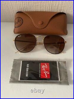 Véritable lunette de soleil Rayban femme comme neuve valeur 157 euros